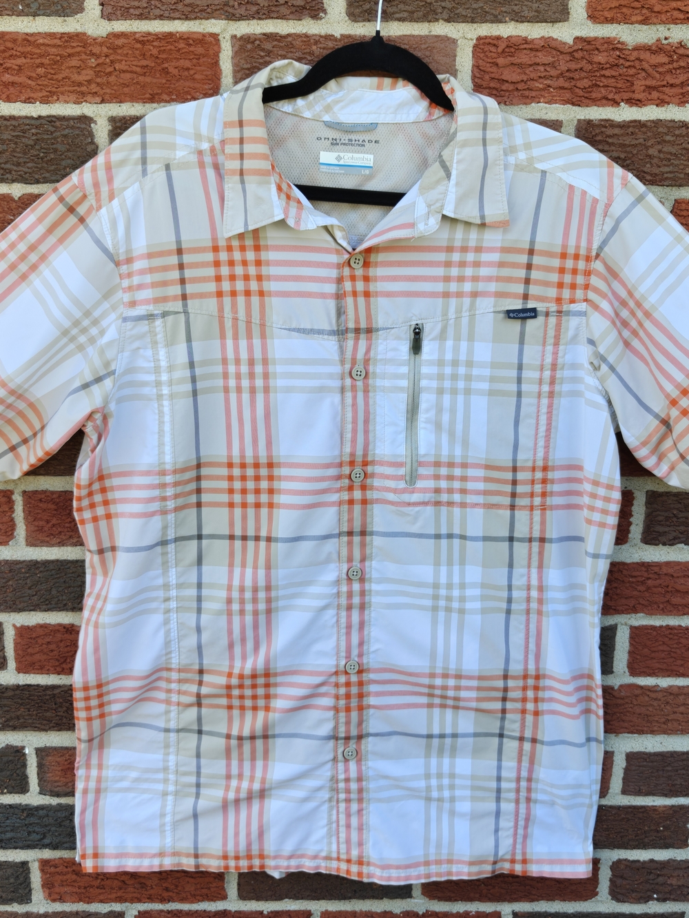 Columbia Omni Shade Mens Large Plaid Short Sleeve Vented Hiking Shirt Zip Pocket